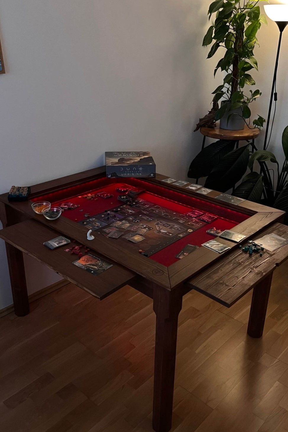 BoardMaster, celkový pohled na deskoherní stůl